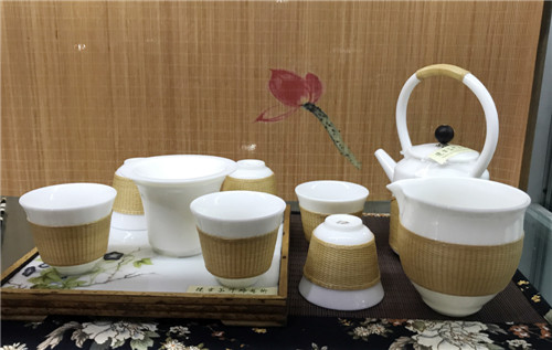 提梁茶具(套9）_副本.jpg