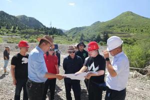 松潘县：“百千万”行动赋能乡村振兴