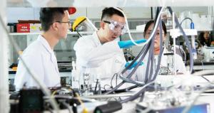 电子科大研究团队将二氧化碳“变”葡萄糖和脂肪酸