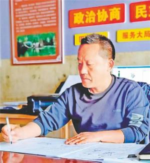 桂小华：以文旅融合点燃青松村的烟火气