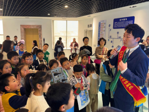 追风探云！南充顺庆区学子沉浸式解锁气象“黑科技”