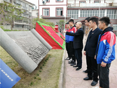 图片2.jpg