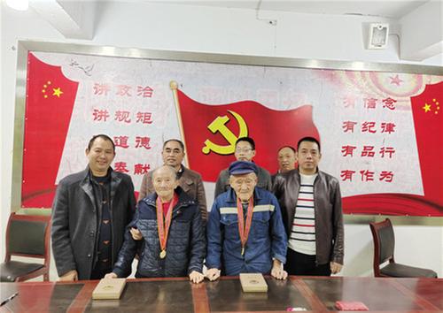 秦溪镇：走访慰问抗美援朝老战士