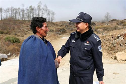 武胜县公安局民警熊中华获评2020全国最美基层民警