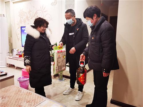 洪雅县：小区的温暖变化