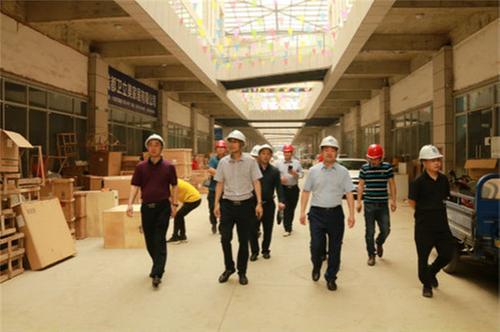 通江县人社局赴成都开展党史宣讲活动