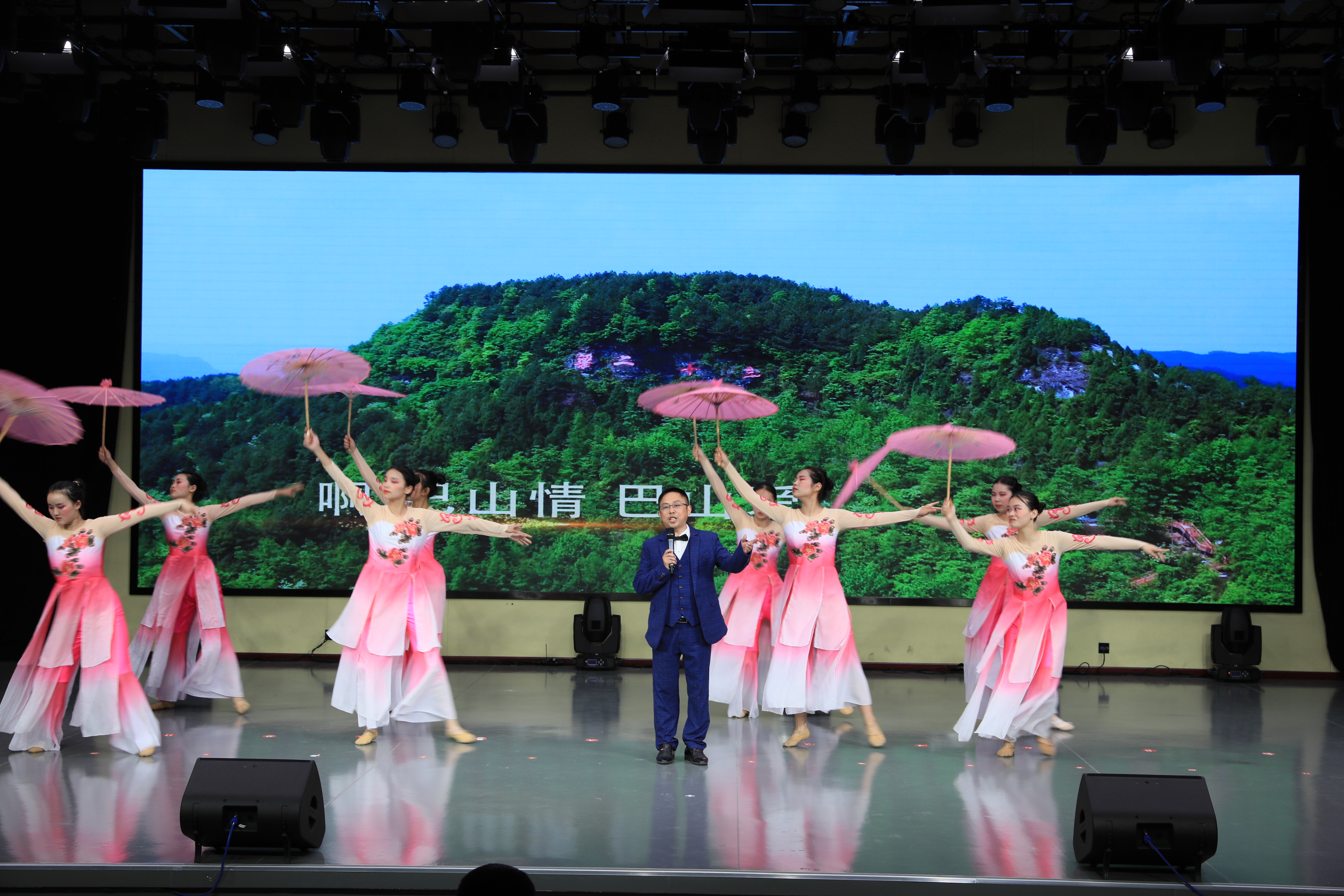 水鄉歡歌頌黨恩平昌縣發佈原創歌曲