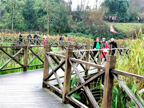 广安市两地入选新一批全国乡村旅游重点村镇