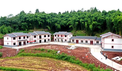 兴平镇“土地增减挂钩”造就美丽新民居