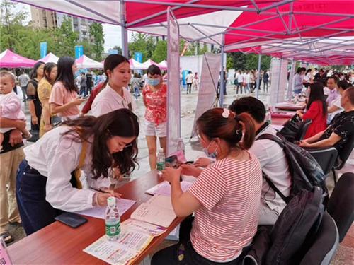 丹棱县：为企业营造良好发展环境