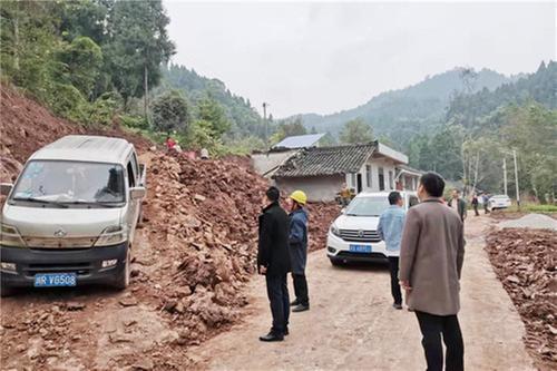 岳池县自然资源和规划局开展地质灾害防治工作督查