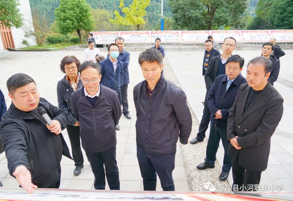 省委第四巡回指导组深入小河职中调研督导