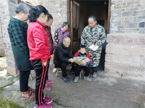 前锋区得胜小学校关爱残疾儿童送教下乡 