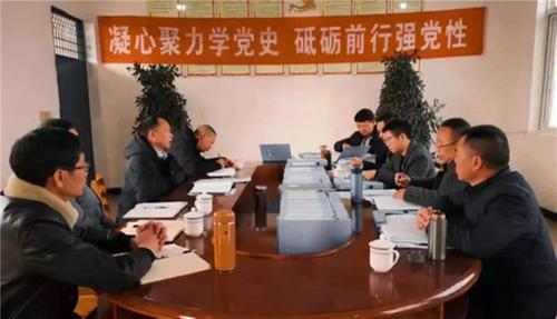 眉山天府新区实验中学“国防教育示范校”和艺体“7111工程示范校”验收得到专家肯定