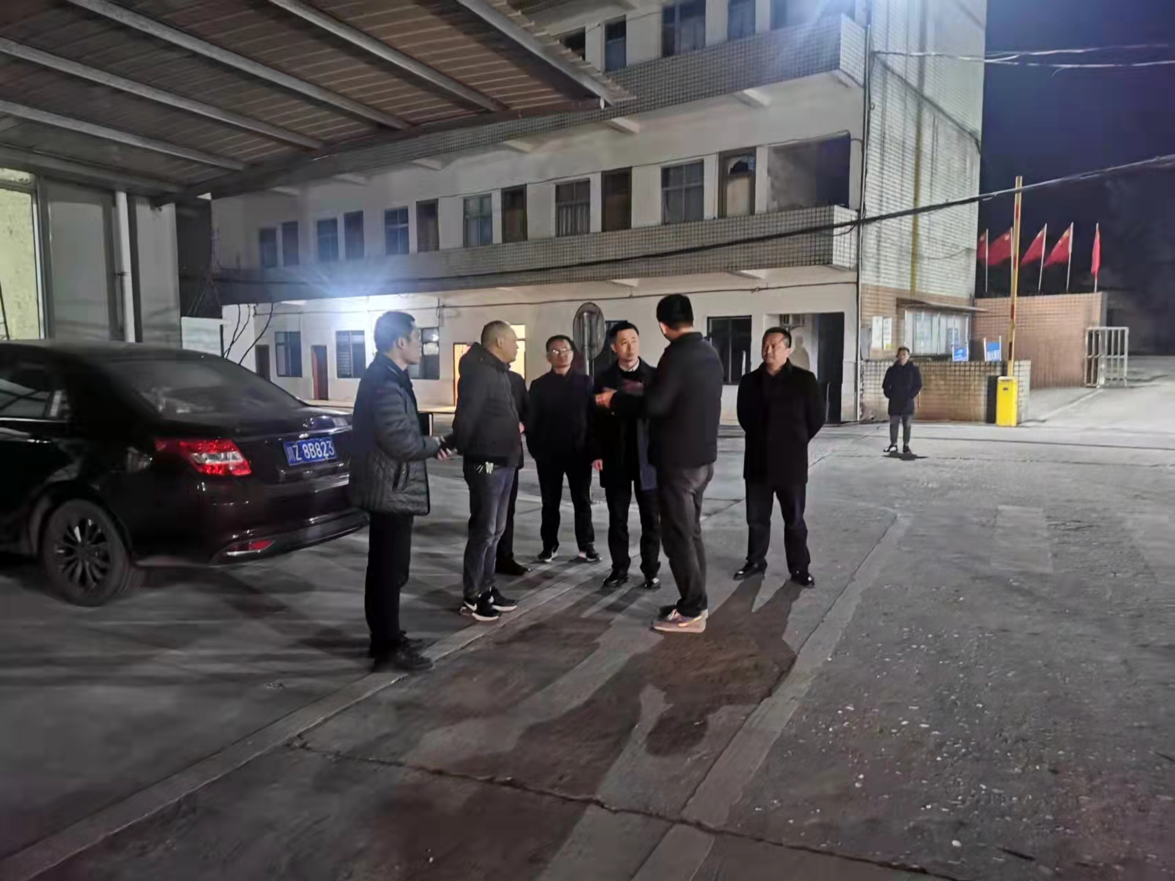 东坡区各部门“强强联手”，狠抓落实重污染天气应急管控工作