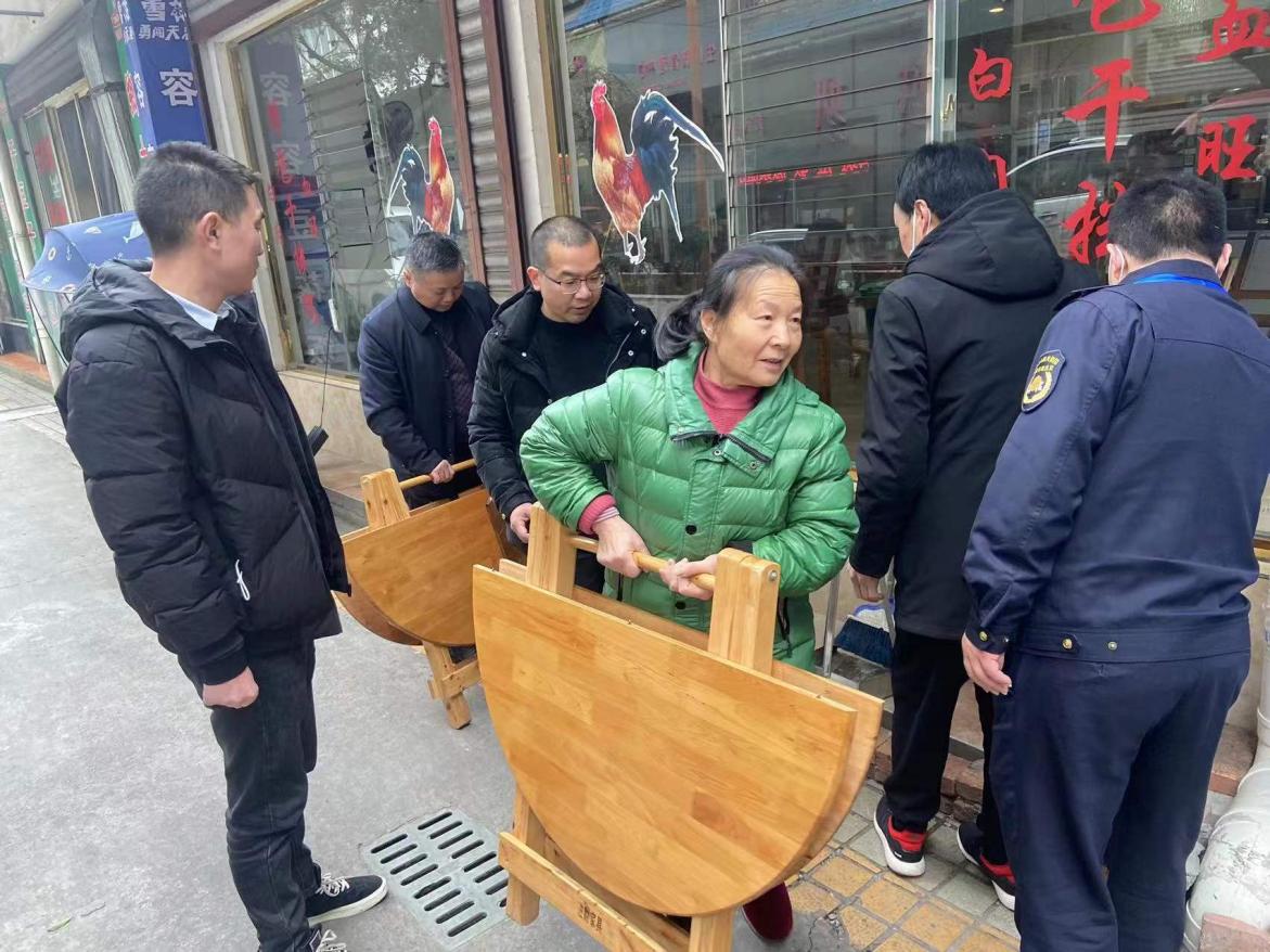 丹棱县开展迎元旦春节爱国卫生活动