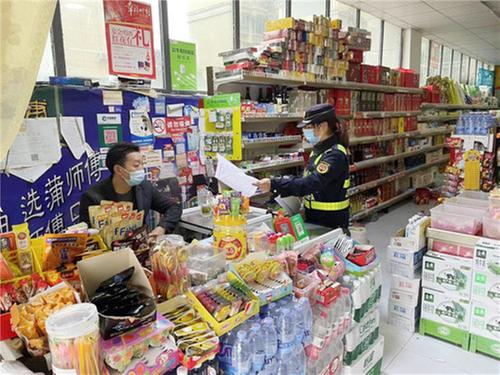 岳池县城市管理综合执法大队“四强化”全力保障春节期间市容秩序