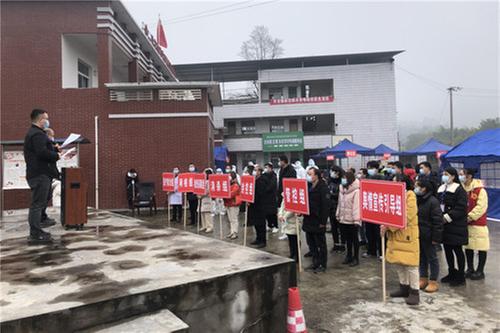 伏龙镇开展新冠肺炎疫情防控应急演练活动