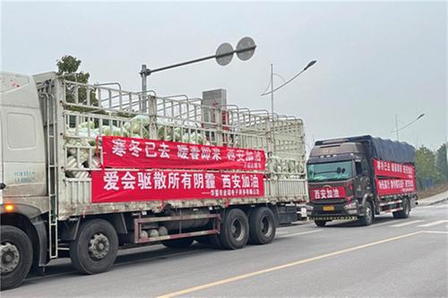 广安区电商产业园负责人李娟：返乡创业带领更多老乡走上电商路