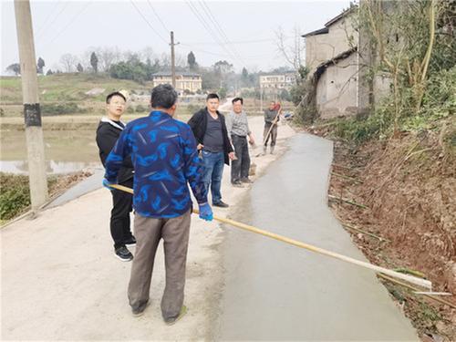 庆华镇：响应群众呼声 扩宽道路暖民心