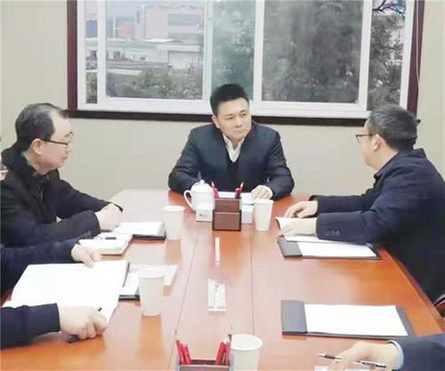 省市场监管局局长万鹏龙专题听取广安市场监管工作汇报