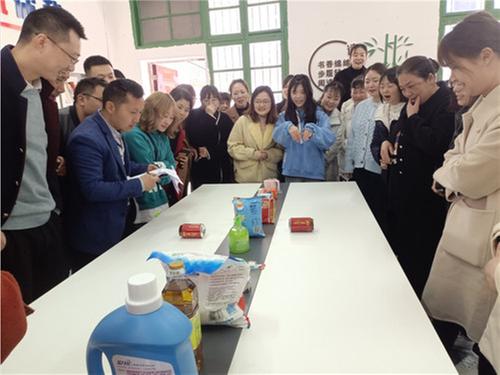 溪口镇开展庆“三八”国际妇女节系列活动