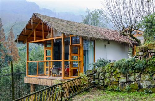 营收突破800万！这里或将成为峨眉民宿“第一村”