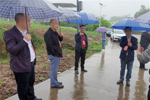 岳池县：人大代表提升履职能力 关注农业发展