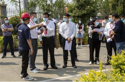 打赢“蓝天保卫战”   彭山人大在行动