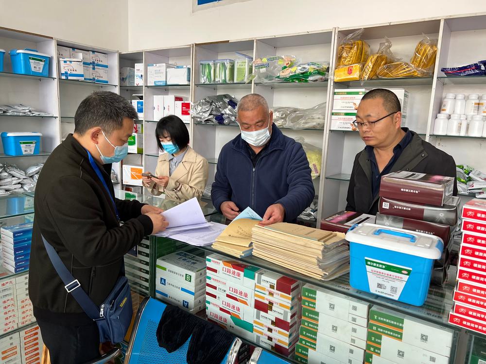 洪雅县农业农村局开展兽药饲料及动物诊疗机构监督检查