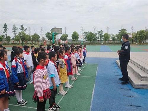 守护百姓安宁，共建美好家园