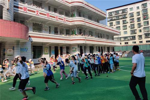 前锋区大佛寺街道开展学校安全综合应急演练
