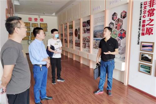 蓬安县科协赴文化馆调研科普共享基地工作开展情况