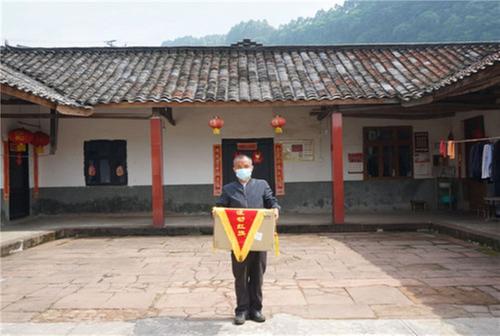 丹棱县：红黑榜”晒出乡村新“颜值”