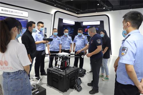 嘉陵区：科技练兵 创新强警