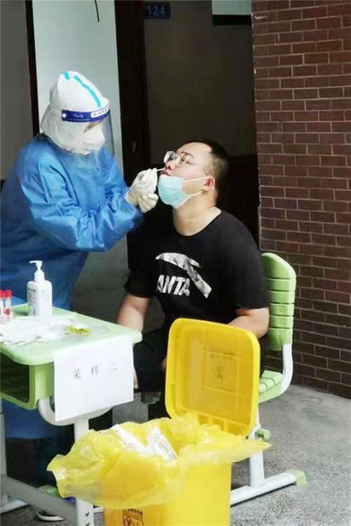 广安职业技术学院医护队枣山隔离点逆行抗疫