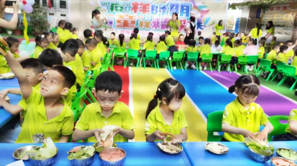 南江杨梅春稻田幼儿园多形式 庆“六一”