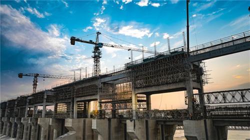 青神县：建设航电枢纽 促进经济发展