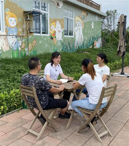 省党代表费亚：把精神带回来，把内涵传下去