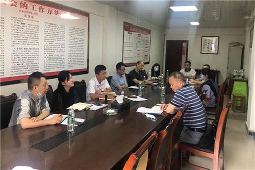 岳池县信访局积极解决贫困学生转学问题