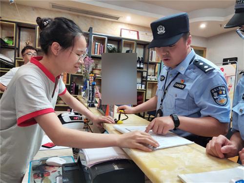 善啃“硬骨头”的刑侦民警