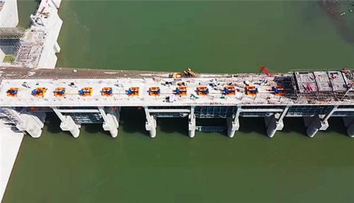 青神虎渡溪航电枢纽工程项目建设迎“烤”验