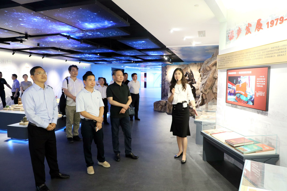 毛大付一行赴蜀道集团调研企业科技创新工作