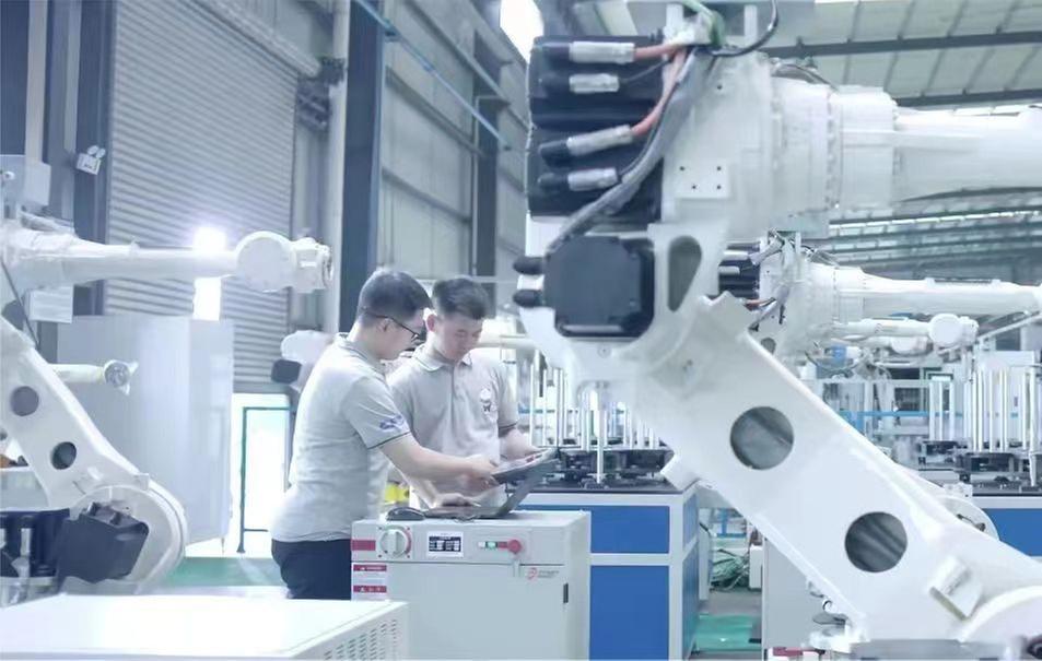 青神县：“岗编分离 县招乡用”助推人才向乡村振兴一线聚集