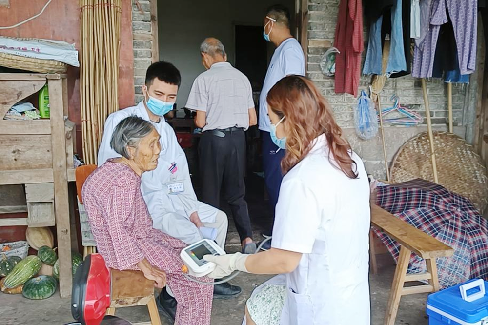 护安镇全力推进新冠疫苗接种“清零”工作