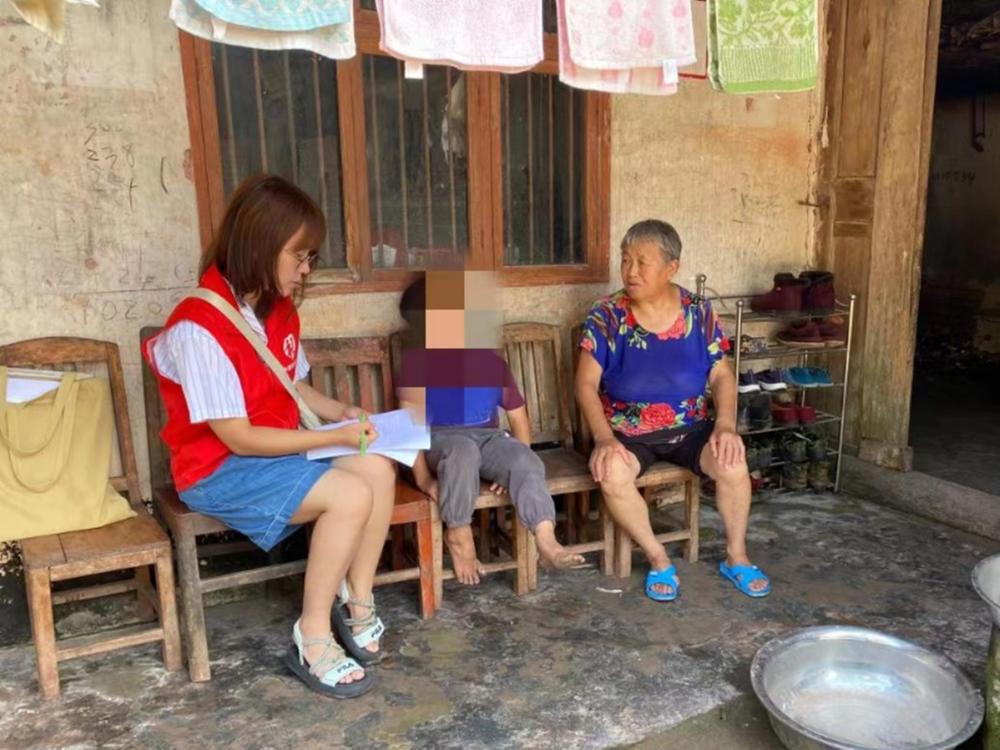 青神县：关注儿童成长 守护祖国花朵