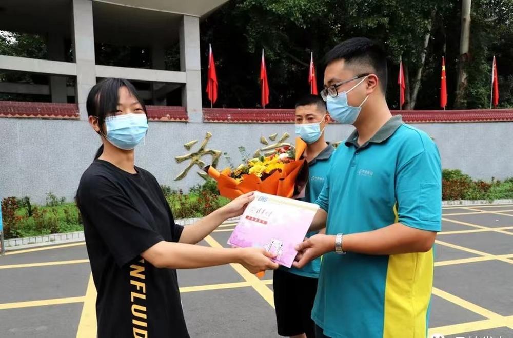 丹棱县：提升教育“温度” 促进学生全面发展