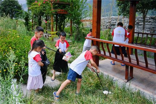 葫芦镇祝村举行留守儿童读书比赛