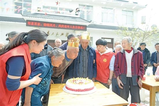 青神县：基层治理提档升级 推动构建美好家园