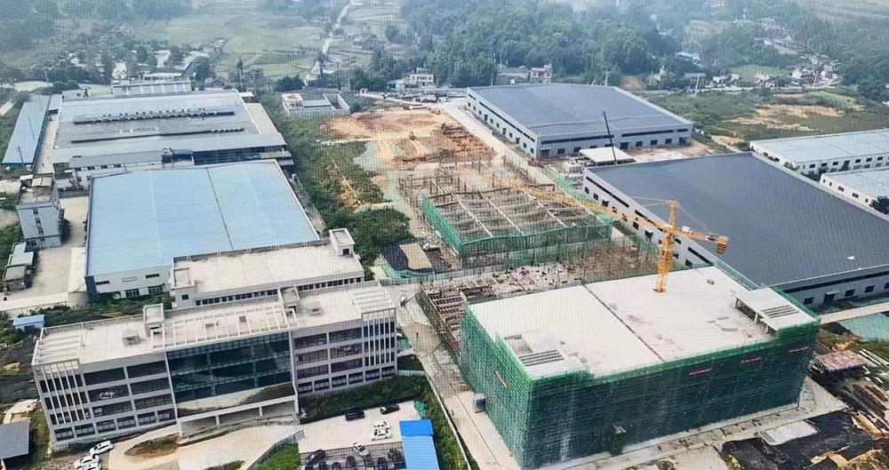 青神县：彩虹健康产业园项目建设全速推进